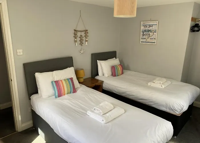 Top Whitby Hotels with Wetherspoons