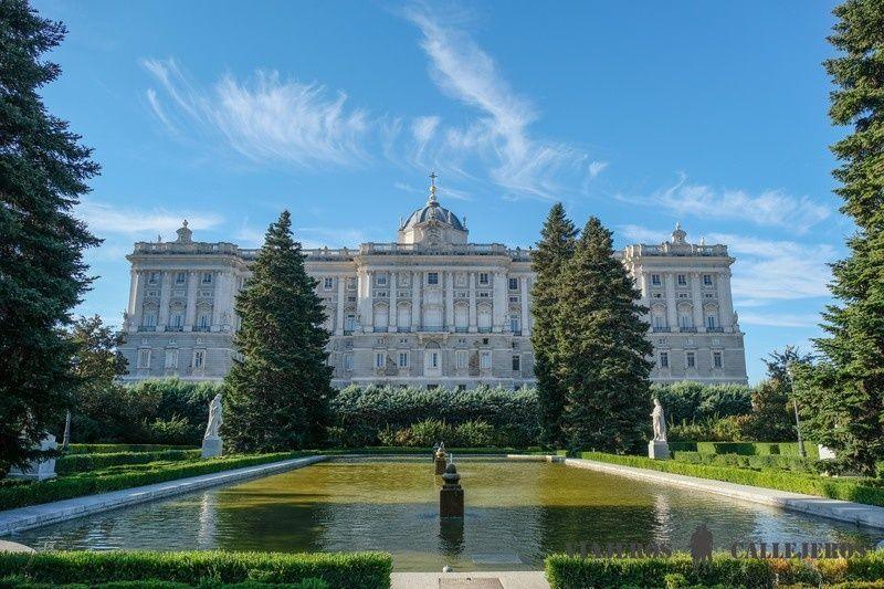 Palacio Real, uno de los lugares que visitar en Madrid