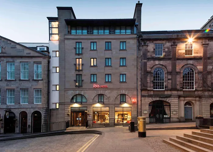 Hotels near Edinburgh Playhouse: Find the Perfect Stay